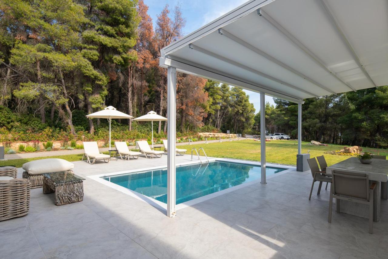 Nikiti Botanic Pool Suites Экстерьер фото