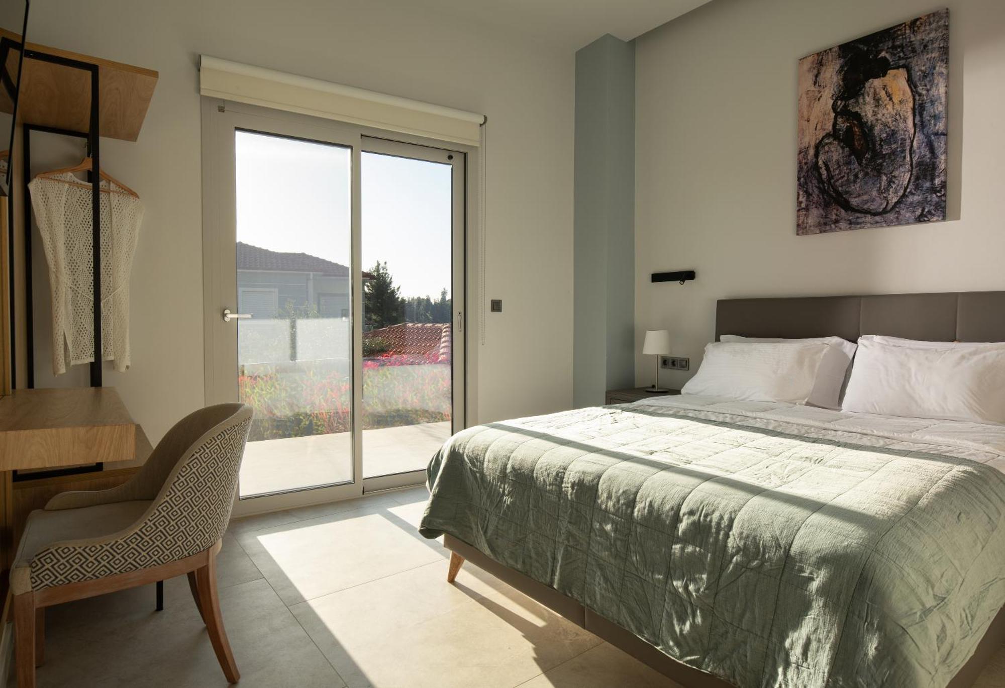 Nikiti Botanic Pool Suites Экстерьер фото
